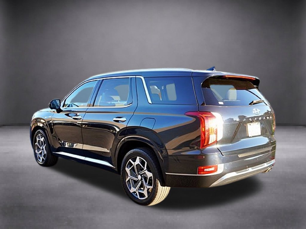 Used 2021 Hyundai Palisade Calligraphy w/ Cargo Package FWD image 7