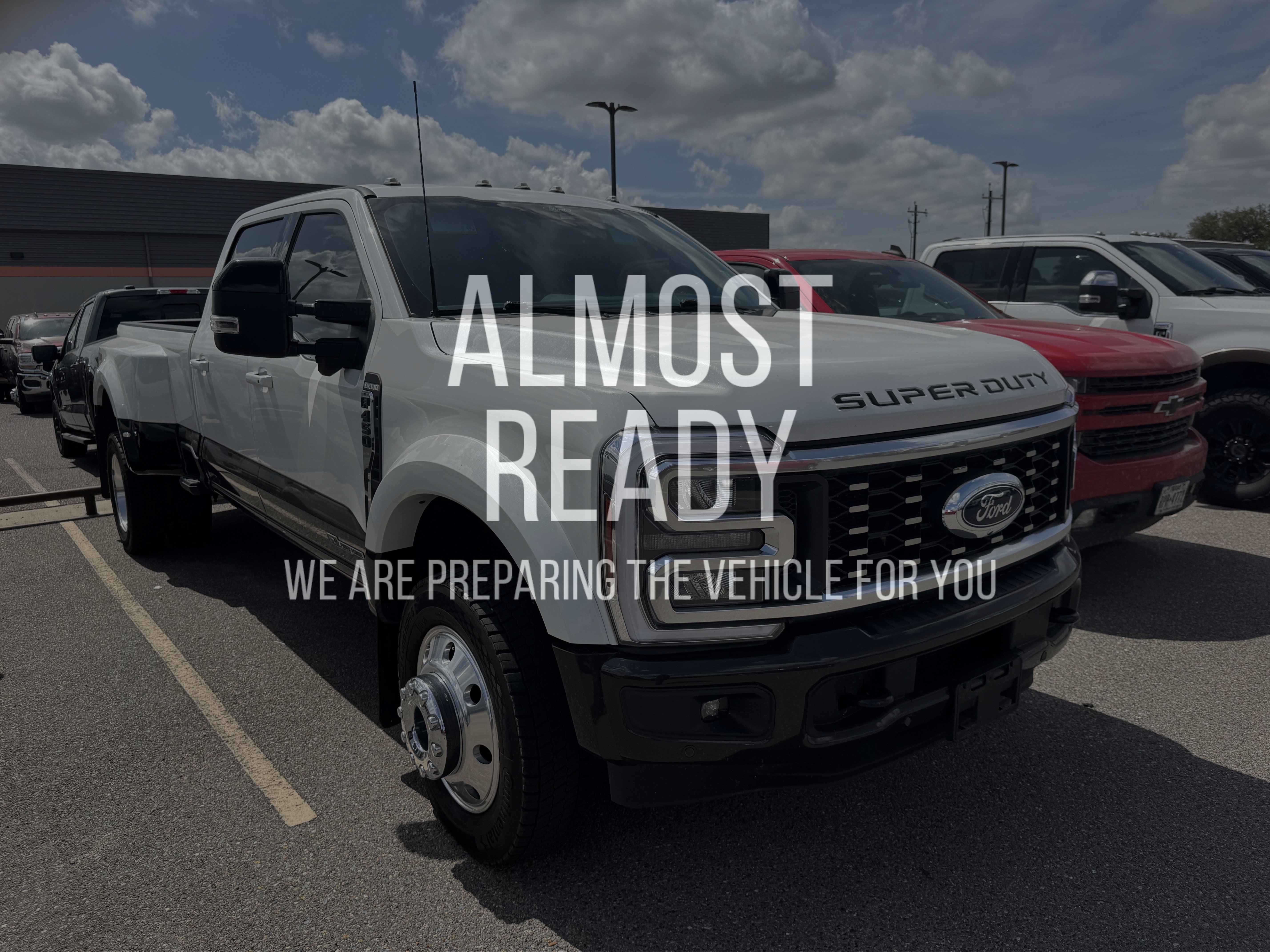 Certified 2025 Ford F450 King Ranch w/ FX4 Off-Road Package AWD/4WD image 5