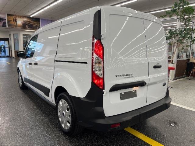 Used 2022 Ford Transit Connect XL FWD image 5