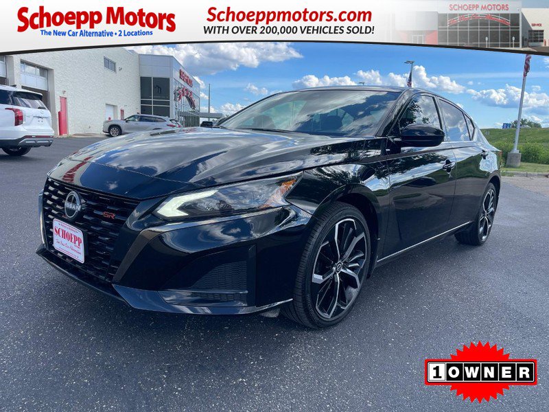 Used 2024 Nissan Altima 2.5 SR AWD/4WD image 1