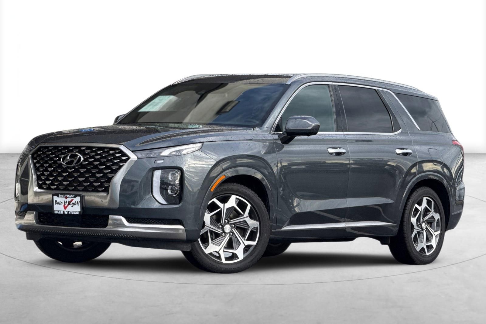 Used 2022 Hyundai Palisade Calligraphy w/ Cargo Package image 2