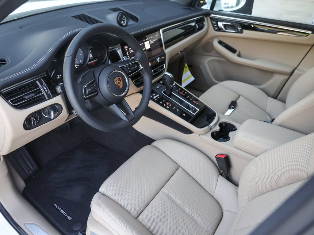 New 2026 Porsche Macan S AWD/4WD image 4