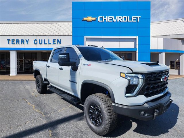 Used 2024 Chevrolet Silverado 2500 ZR2 w/ ZR2 Bison Edition image 1