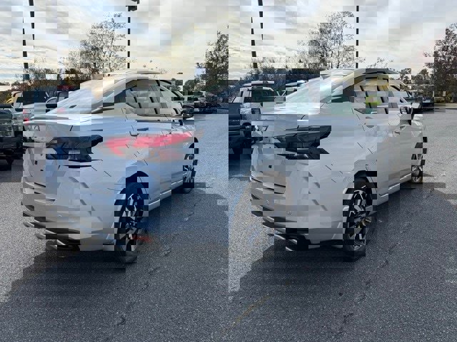 New 2025 Nissan Versa SV w/ Trunk Package image 5