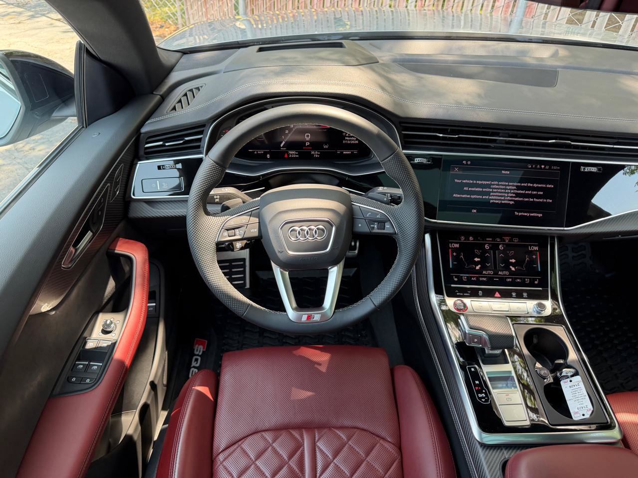 Used 2024 Audi SQ8 Prestige w/ Prestige Package AWD/4WD image 4