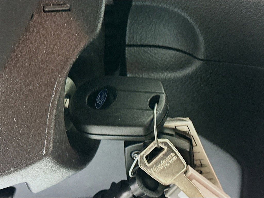 Used 2019 Ford Transit 350 XLT image 25