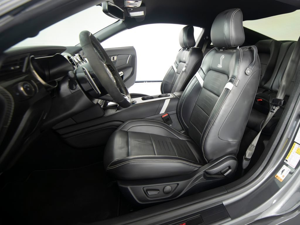 Used 2020 Ford Mustang Shelby GT500 w/ Technology Package RWD image 36