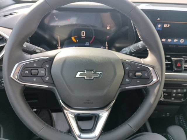 Used 2025 Chevrolet TrailBlazer ACTIV w/ Convenience Package AWD/4WD image 19