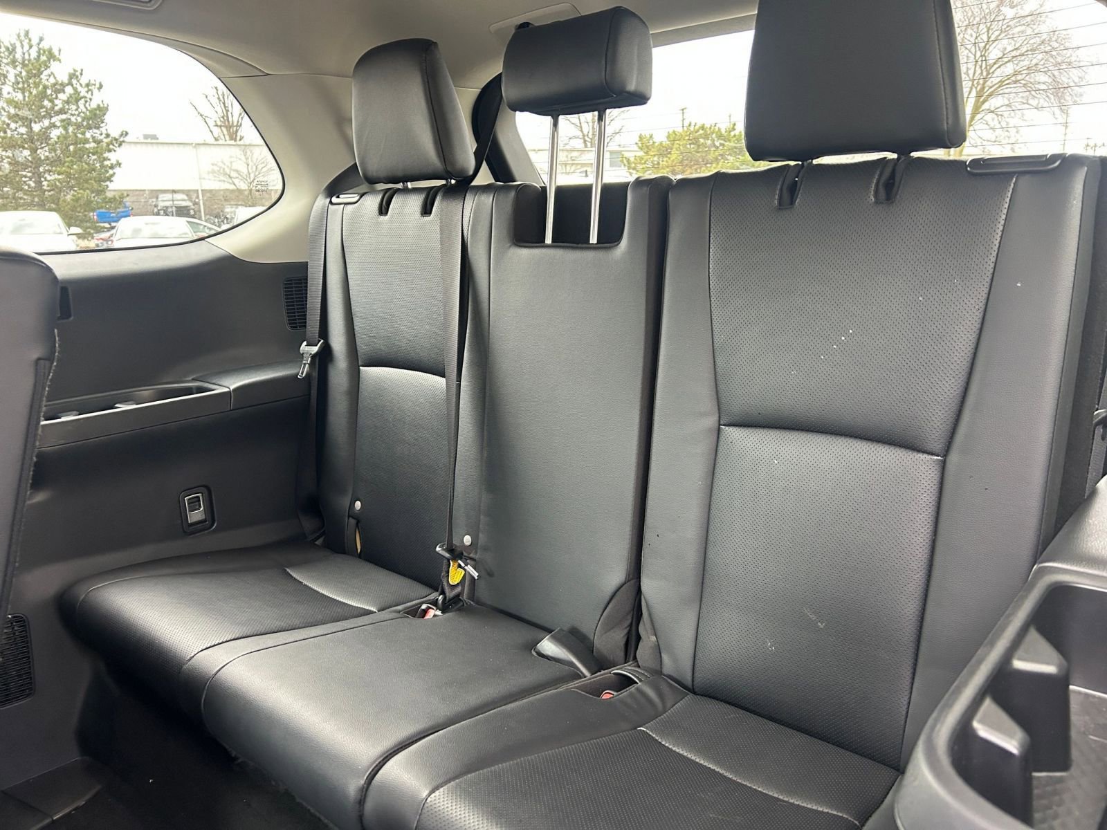 Used 2025 Toyota Grand Highlander FWD image 31