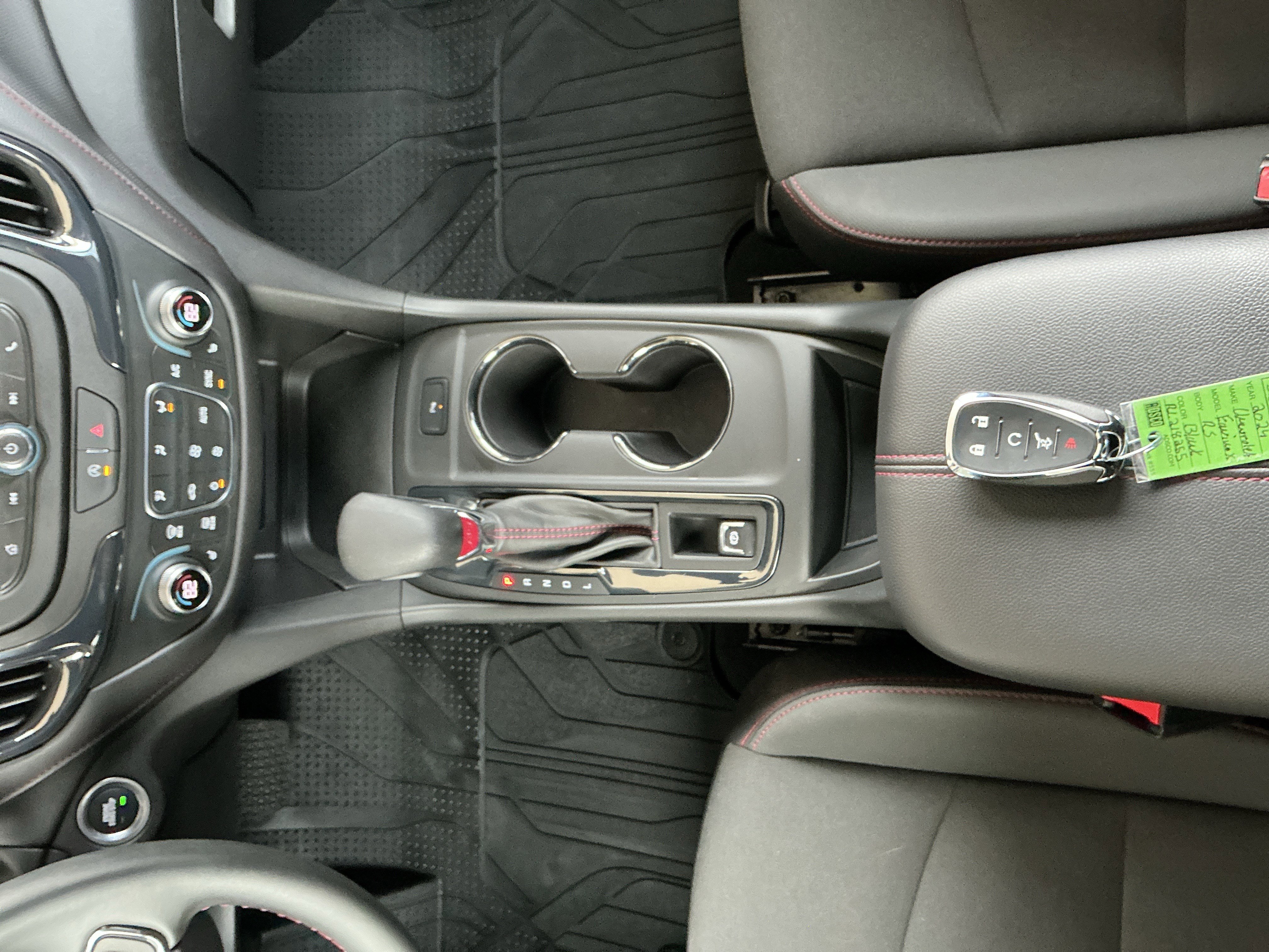 Used 2024 Chevrolet Equinox RS image 11