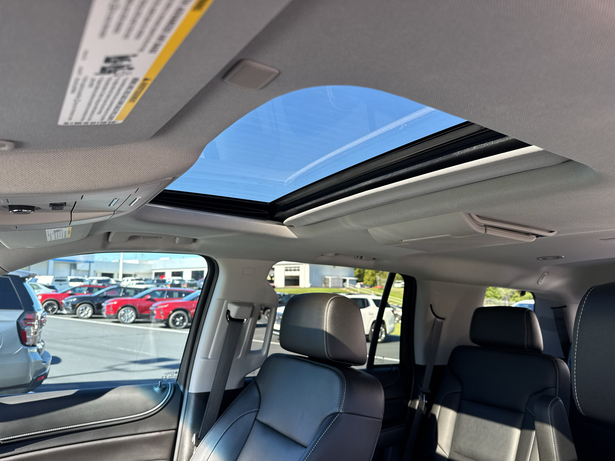 Used 2019 Chevrolet Tahoe Premier AWD/4WD image 12