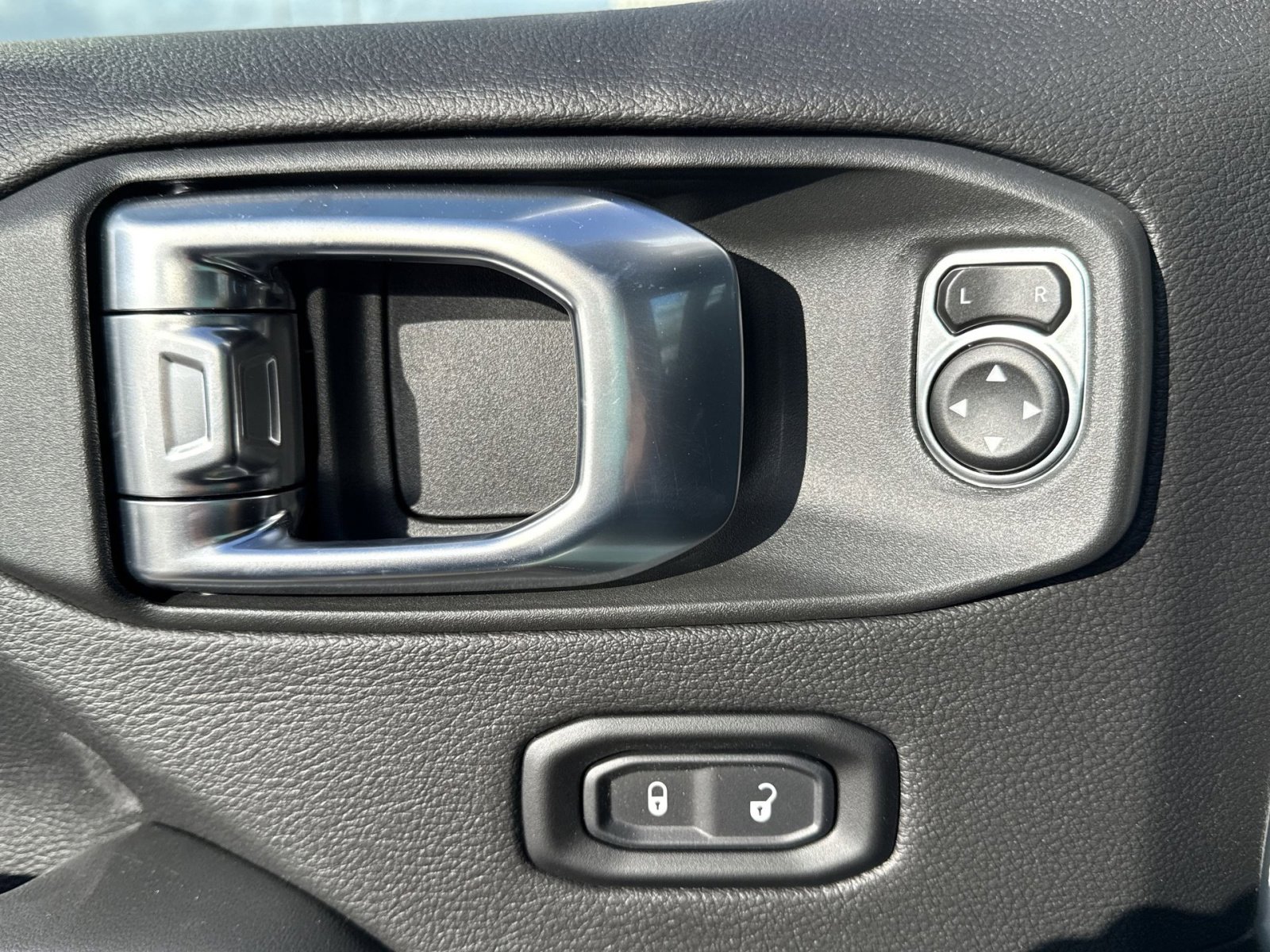 New 2026 Jeep Wrangler Sahara image 10