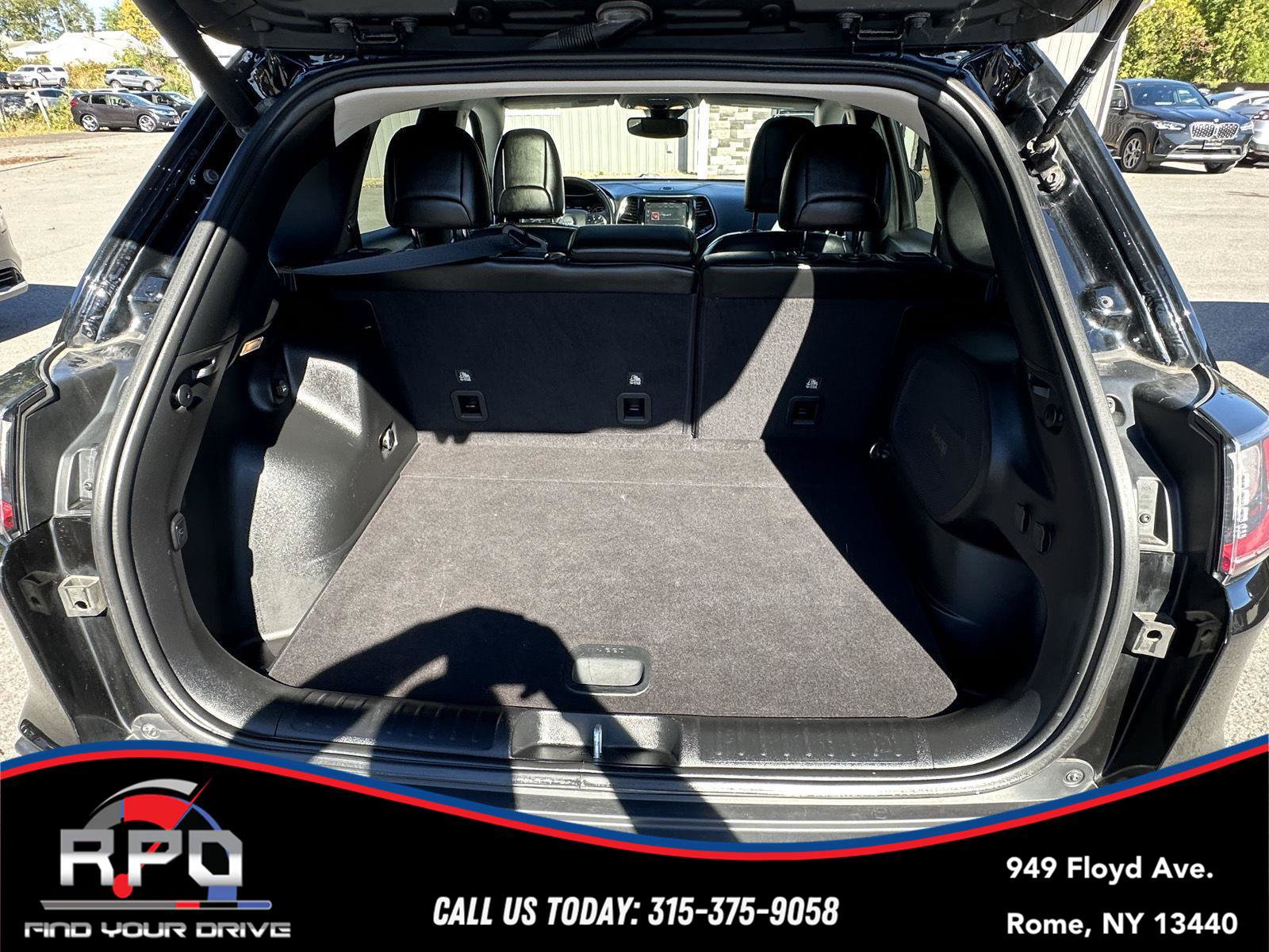 Used 2021 Jeep Cherokee Limited AWD/4WD image 23
