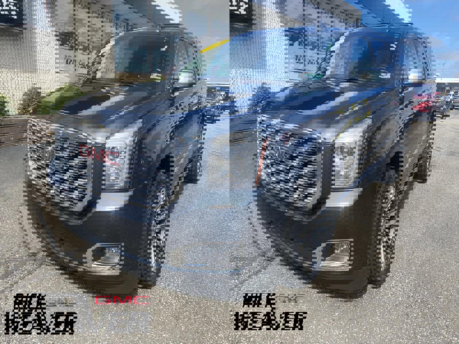 Used 2020 GMC Yukon Denali w/ Denali Premium Package