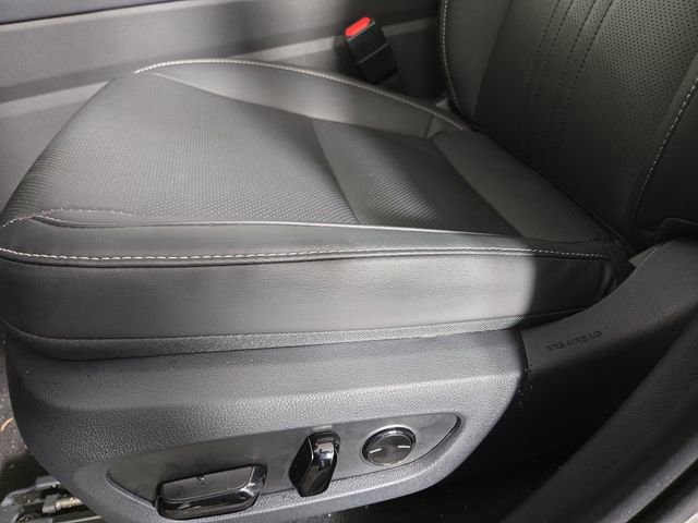 Used 2025 Lexus NX 350h AWD w/ Premium Package image 31