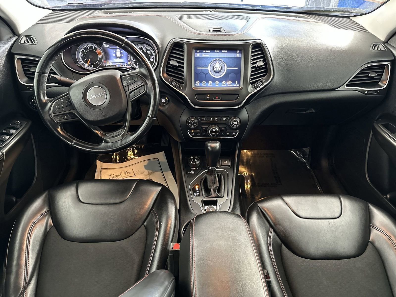 Used 2020 Jeep Cherokee Trailhawk w/ Cold Weather Group AWD/4WD image 25