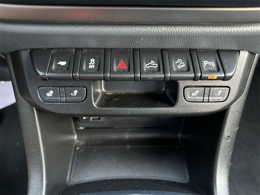 Used 2021 Chevrolet Colorado Z71 image 30
