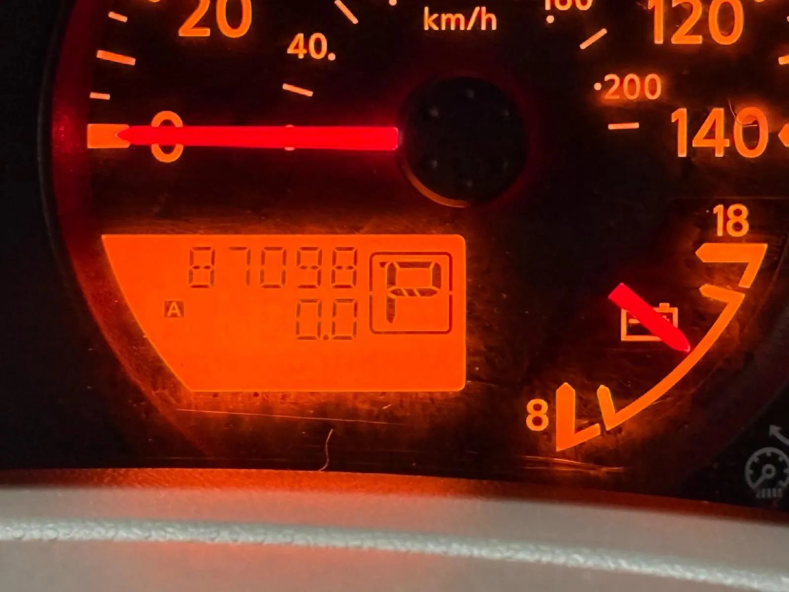 Used 2016 Nissan Frontier SV image 12