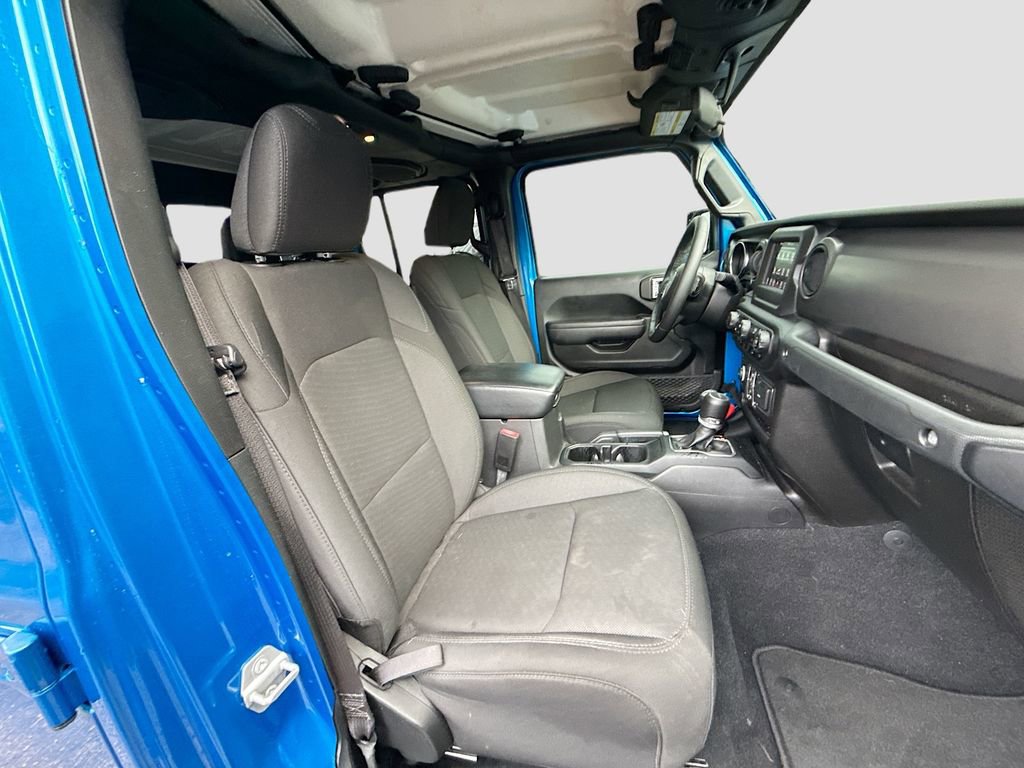 Used 2022 Jeep Gladiator Sport AWD/4WD image 32