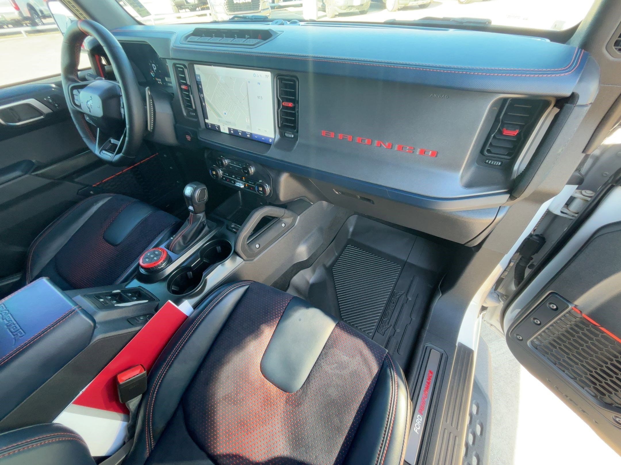 Used 2024 Ford Bronco Raptor image 32