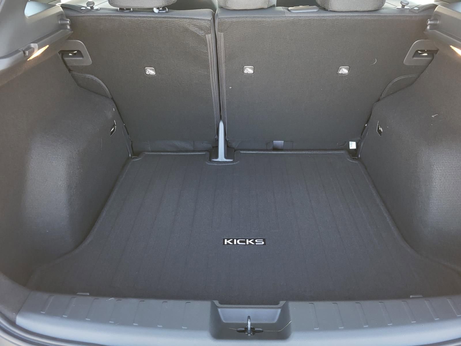 New 2026 Nissan Kicks S image 13