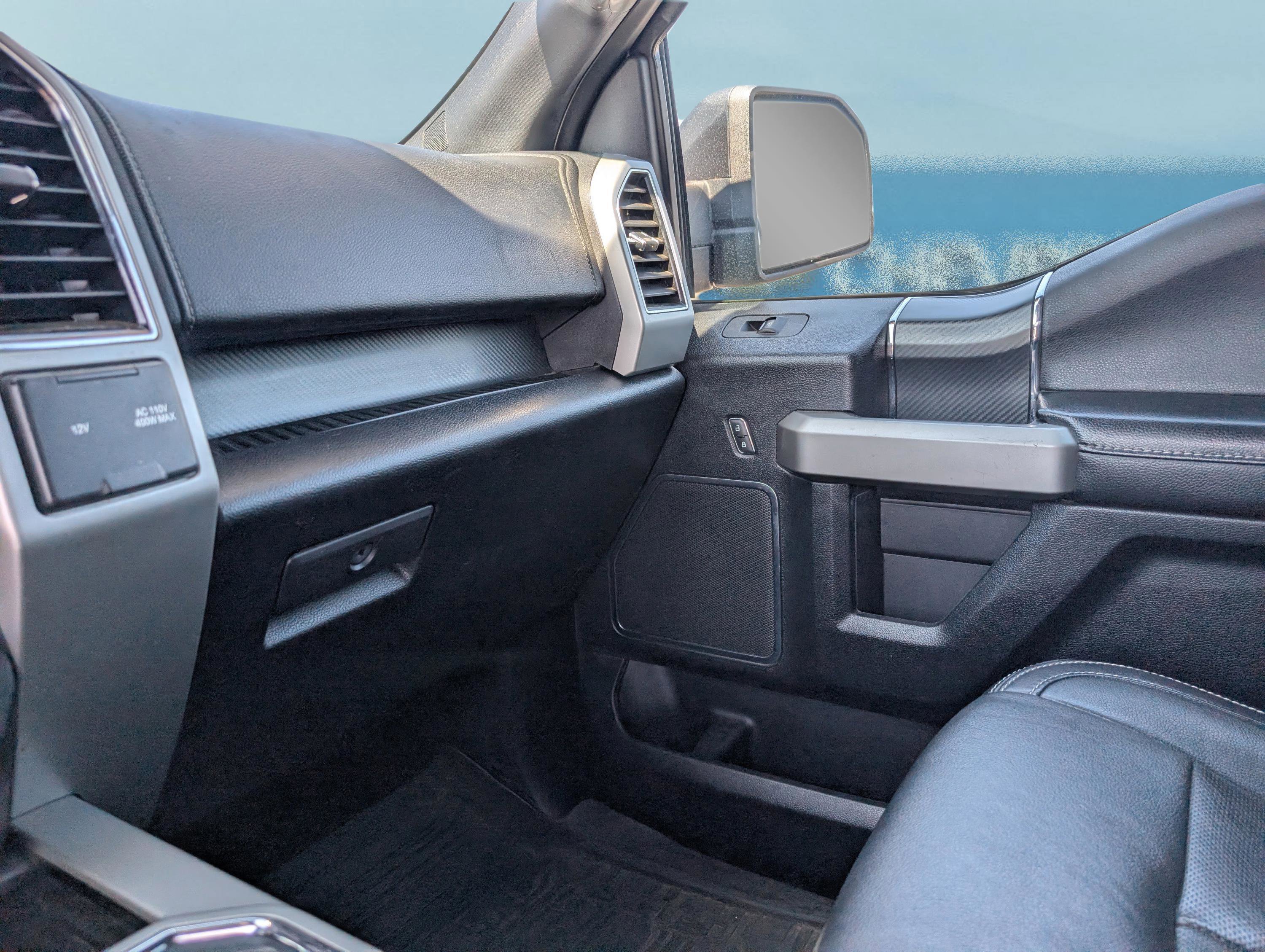 Used 2020 Ford F150 Lariat image 30