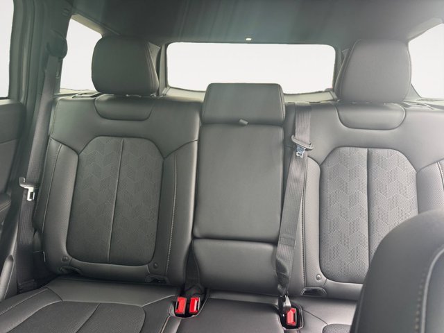 New 2026 Jeep Cherokee Overland AWD/4WD image 13