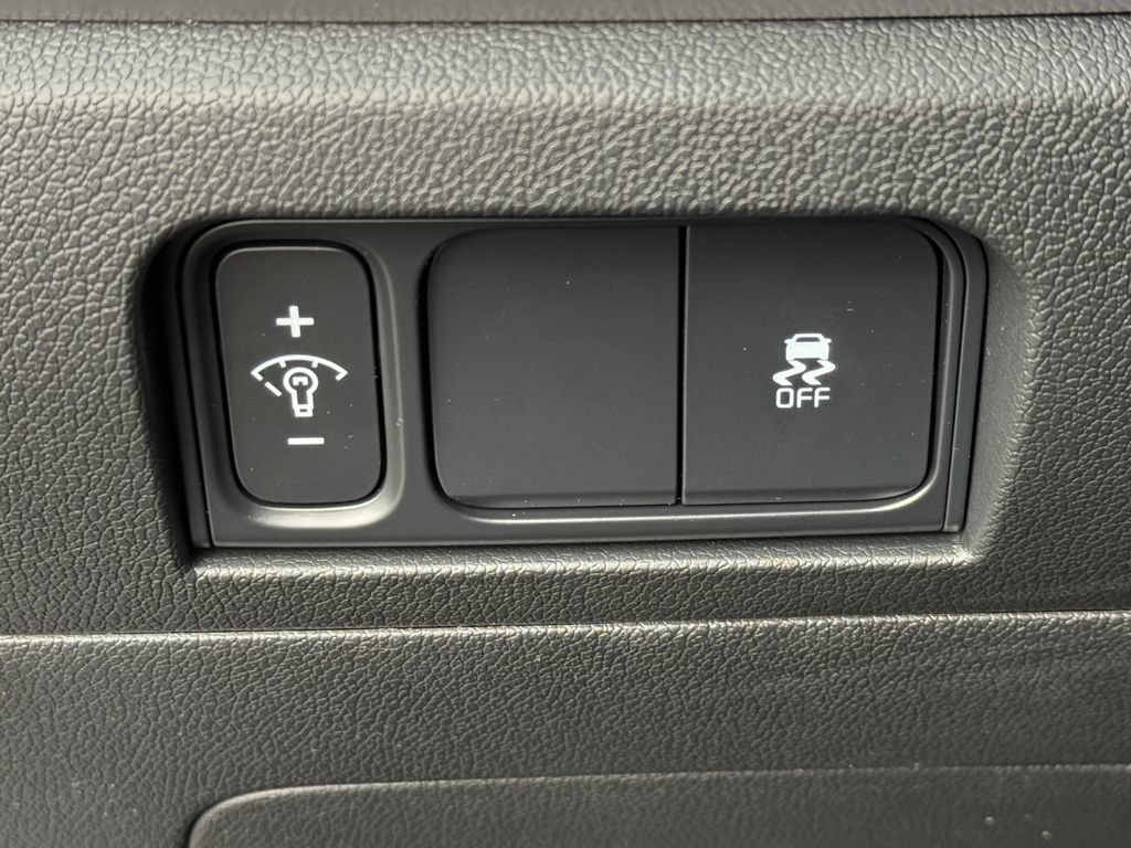 New 2026 Kia Sorento S w/ S Panoramic Sunroof Package FWD image 21
