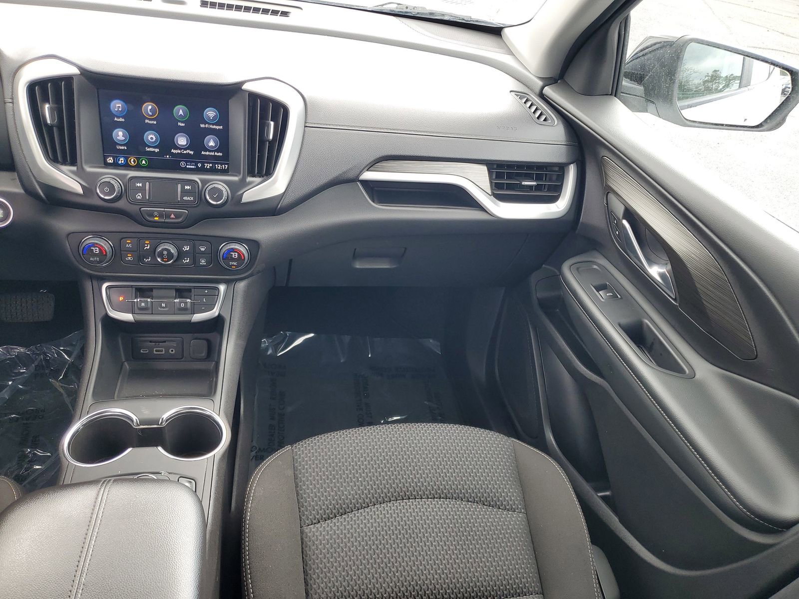 Used 2024 GMC Terrain SLE w/ Driver Convenience Package image 26