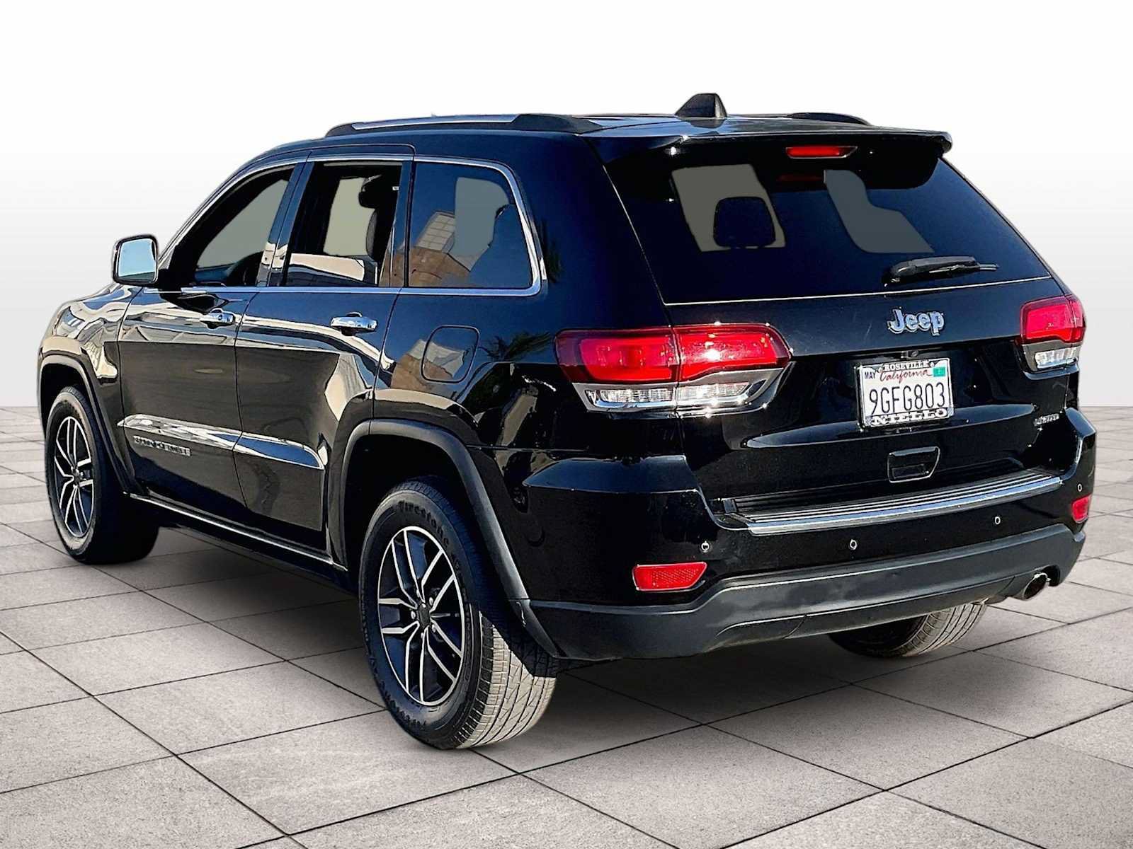 Used 2021 Jeep Grand Cherokee Limited w/ Luxury Group II RWD image 13