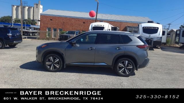 Used 2021 Nissan Rogue Platinum image 8