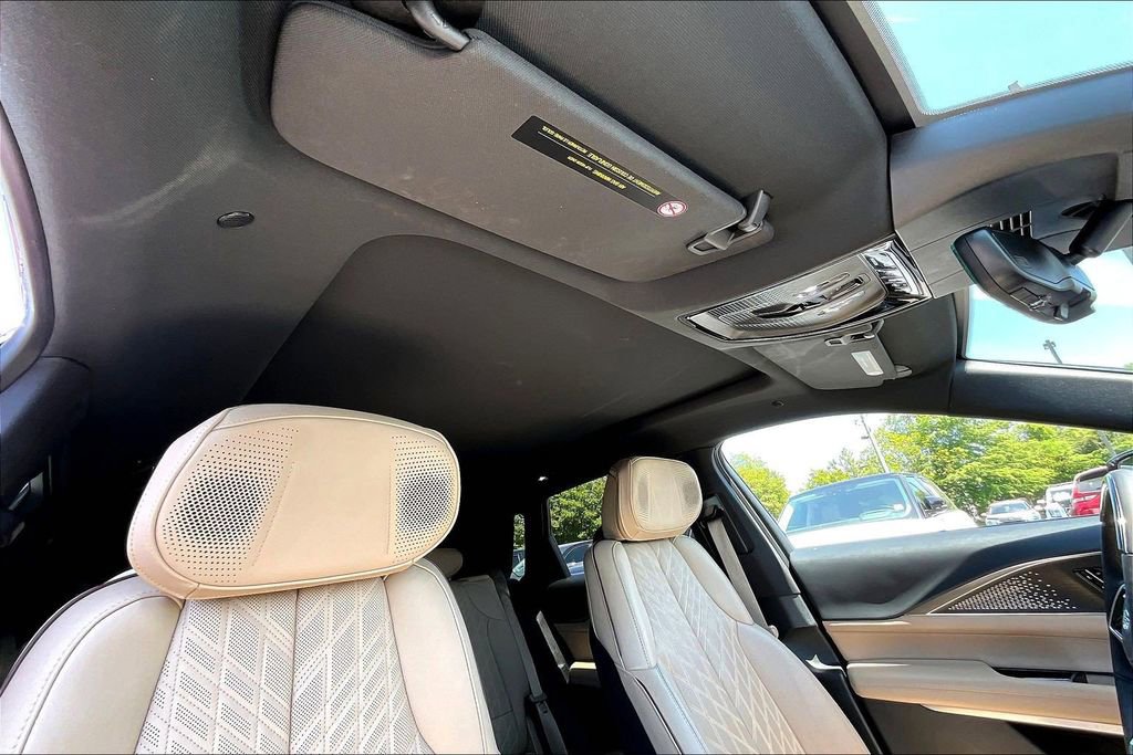 Certified 2024 Cadillac Lyriq Luxury w/ Nappa Leather Package image 27