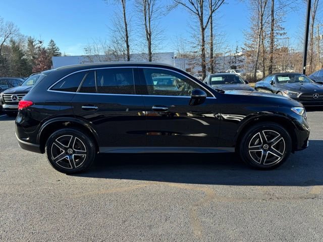 Used 2026 Mercedes-Benz GLC 300 4MATIC image 2