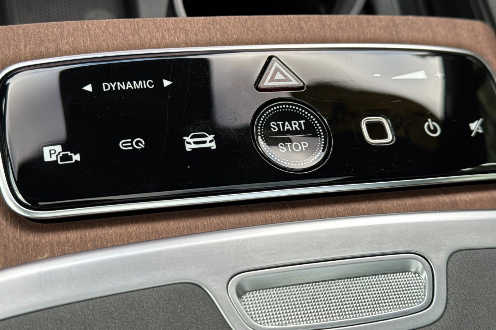Certified 2024 Mercedes-Benz EQS 450+ 4MATIC SUV image 30
