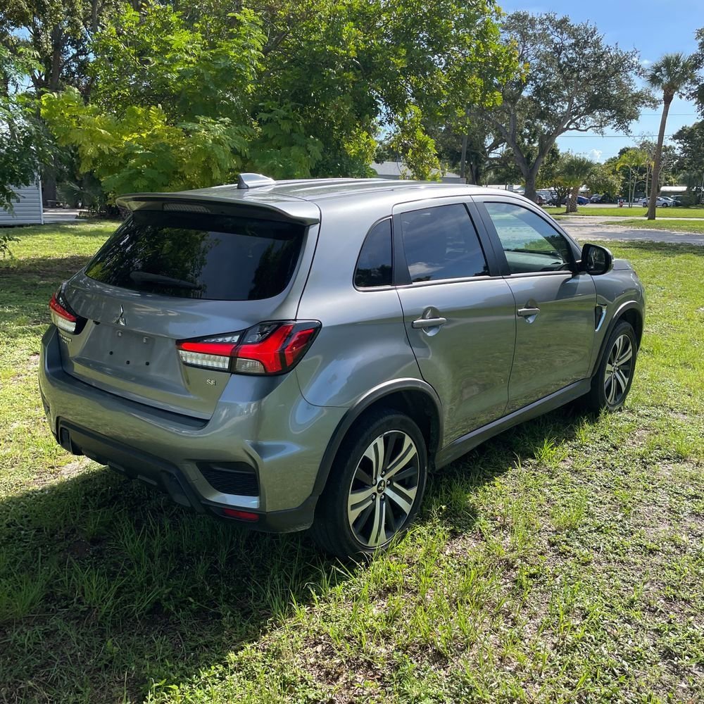 Used 2022 Mitsubishi Outlander Sport SE image 6