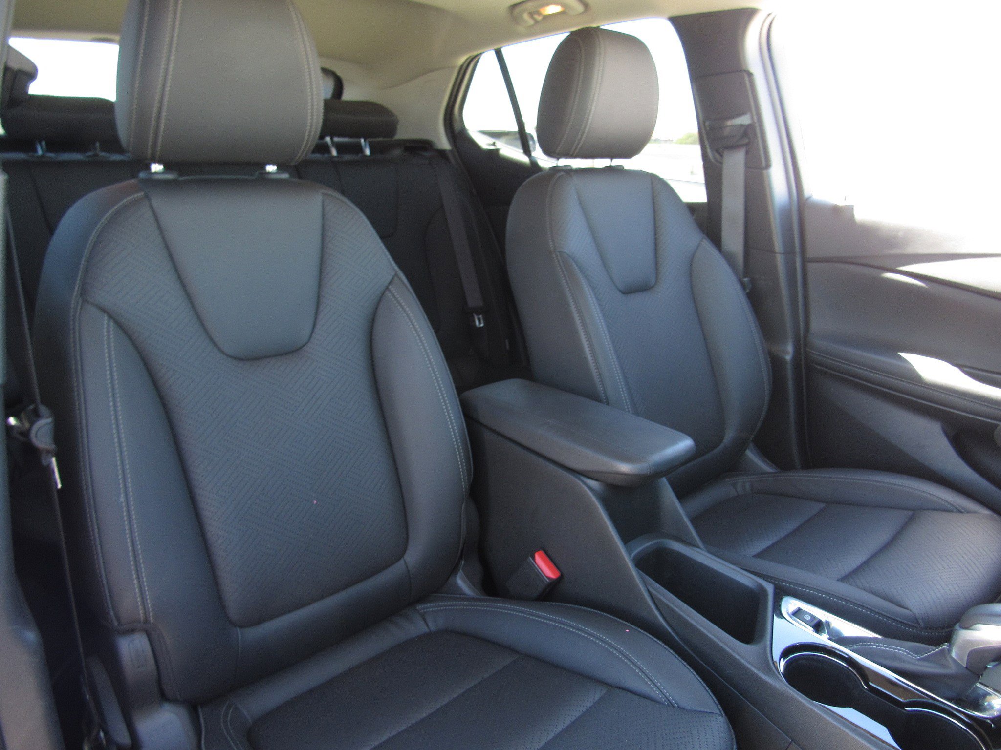 Used 2023 Buick Encore GX Essence w/ Experience Buick Package image 11