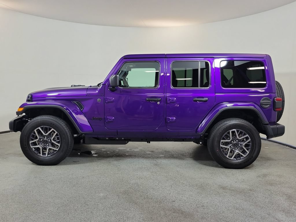 New 2026 Jeep Wrangler Unlimited Sahara w/ Technology Group AWD/4WD image 4