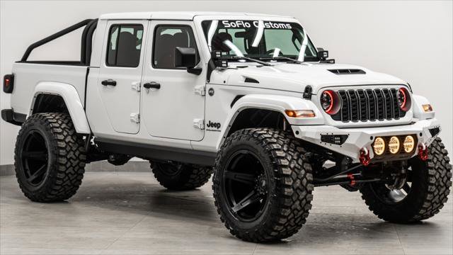 Used 2026 Jeep Gladiator Sport image 4