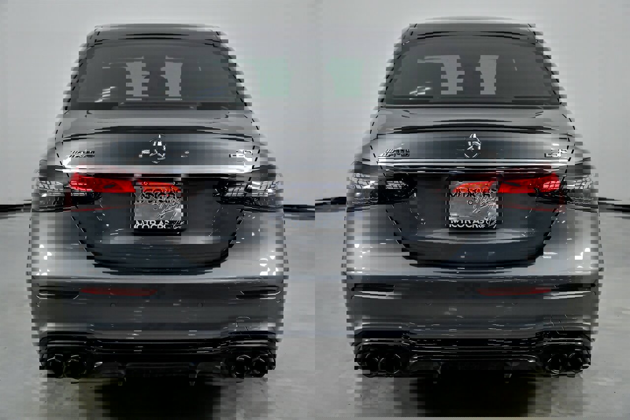 Used 2023 Mercedes-Benz E 53 AMG 4MATIC Sedan image 11