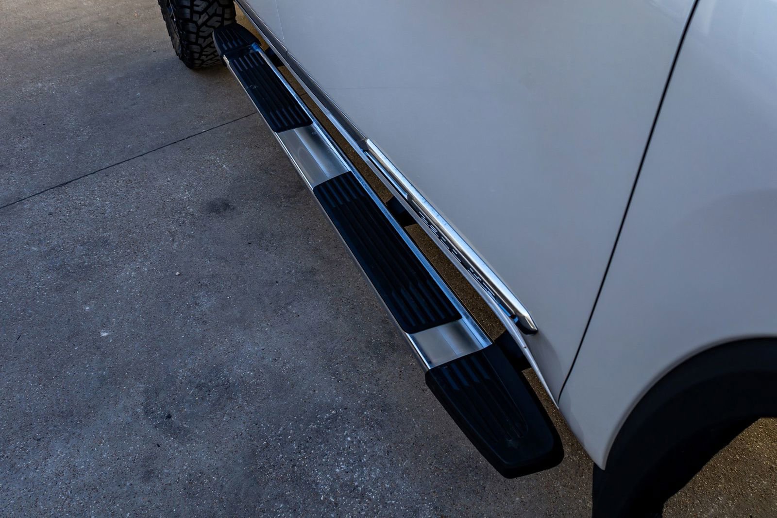 Used 2025 Chevrolet Silverado 2500 High Country w/ Technology Package image 13