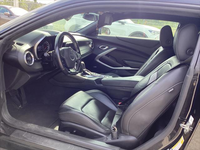 Used 2020 Chevrolet Camaro LT w/ Technology Package RWD image 14