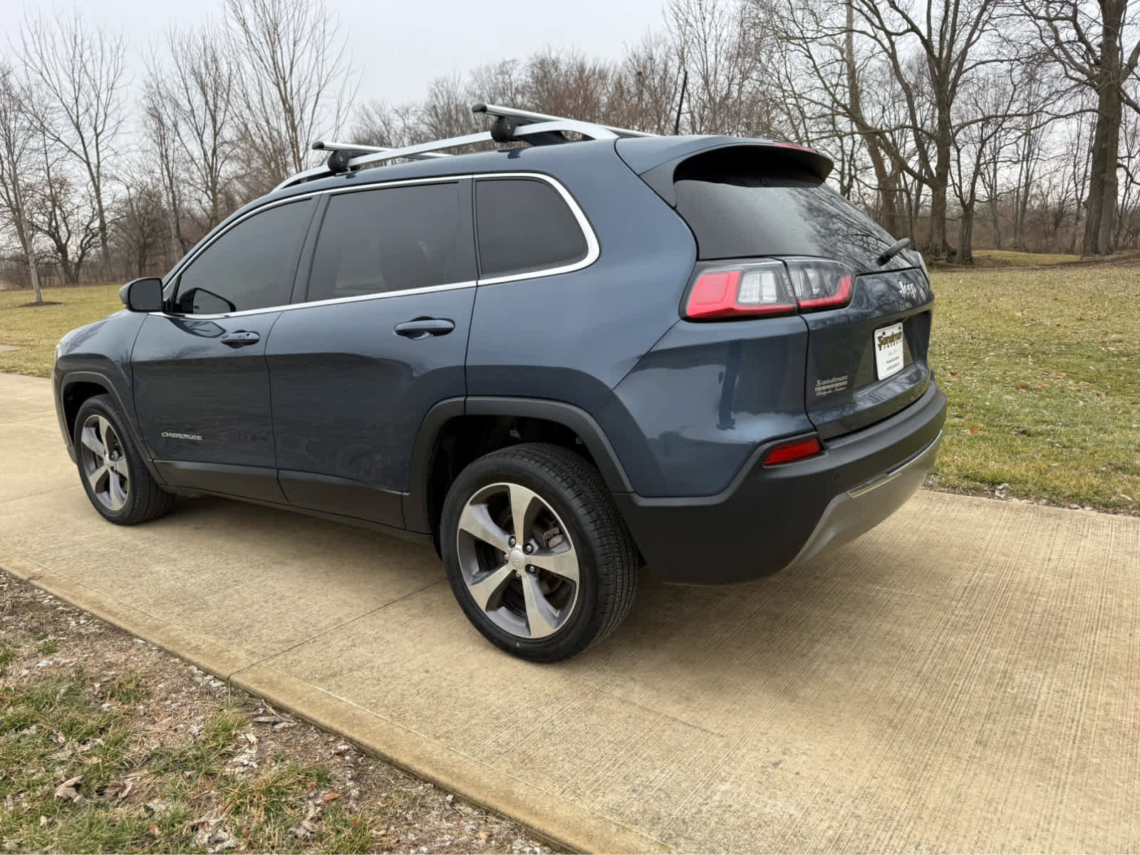 Used 2020 Jeep Cherokee Limited image 5