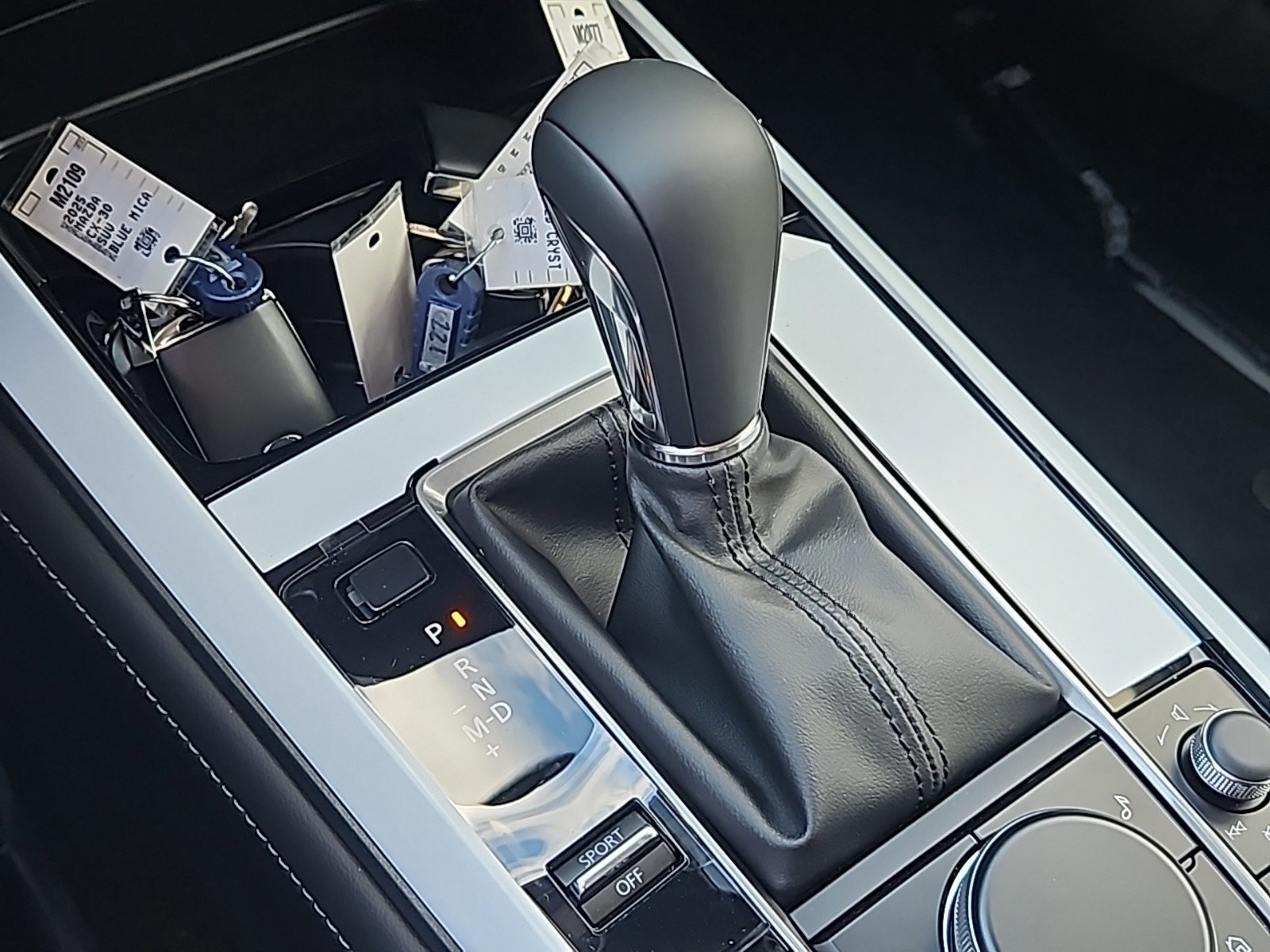 New 2025 MAZDA CX-30 AWD 2.5 S w/ Select Sport Pkg image 7