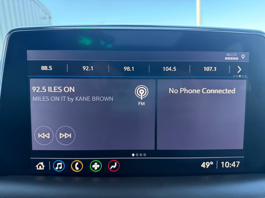 Used 2021 Chevrolet Tahoe Z71 w/ Z71 Signature Package image 27