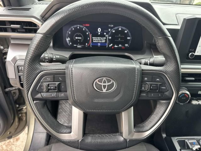 Used 2024 Toyota Tacoma TRD Off-Road image 16