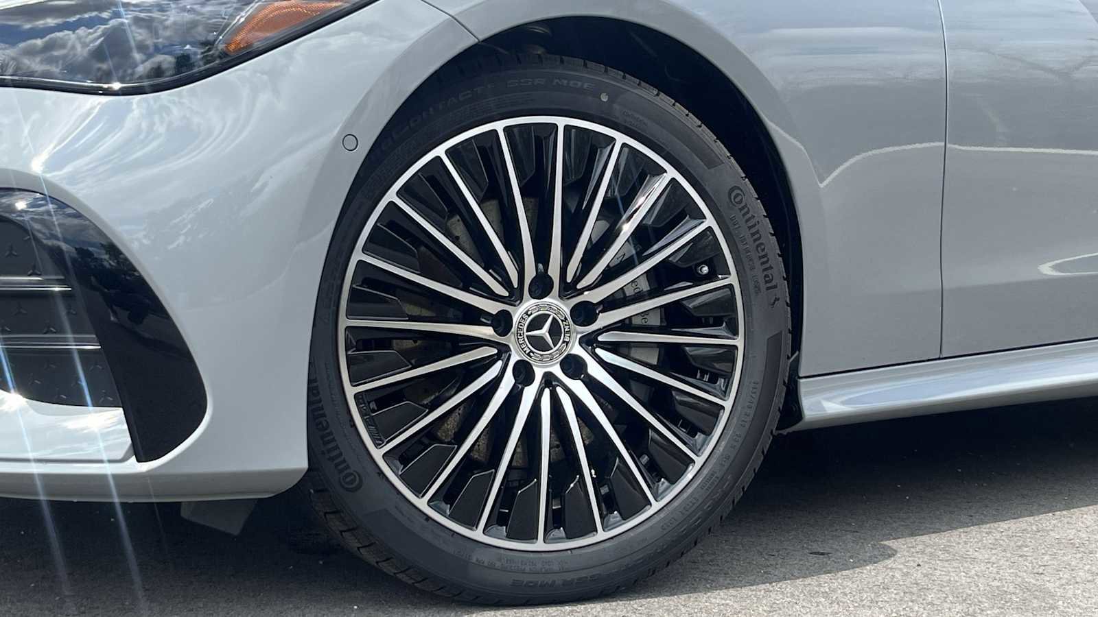 New 2026 Mercedes-Benz CLE 300 4MATIC Coupe image 26