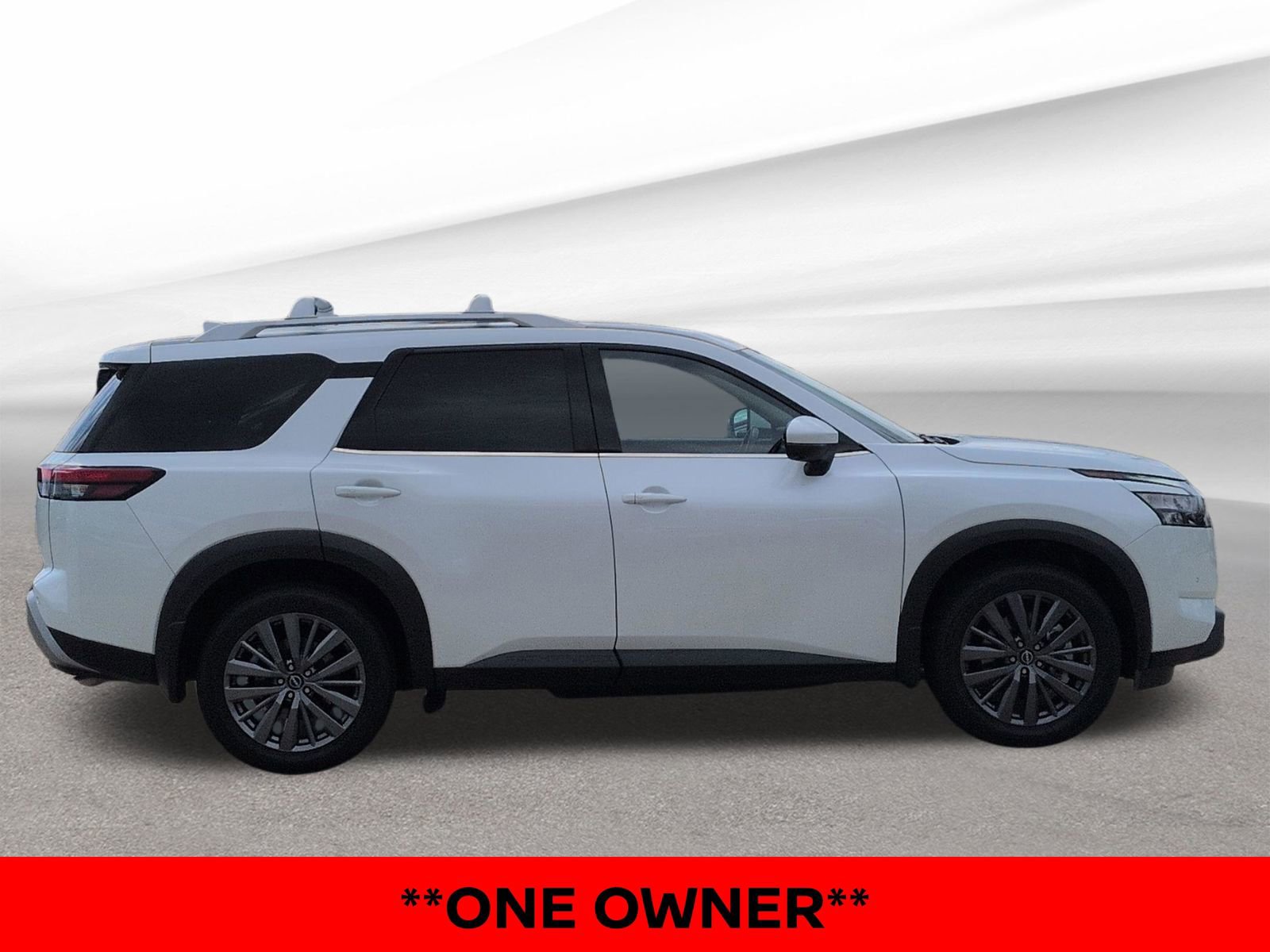 Certified 2025 Nissan Pathfinder SL w/ SL Premium Package image 5