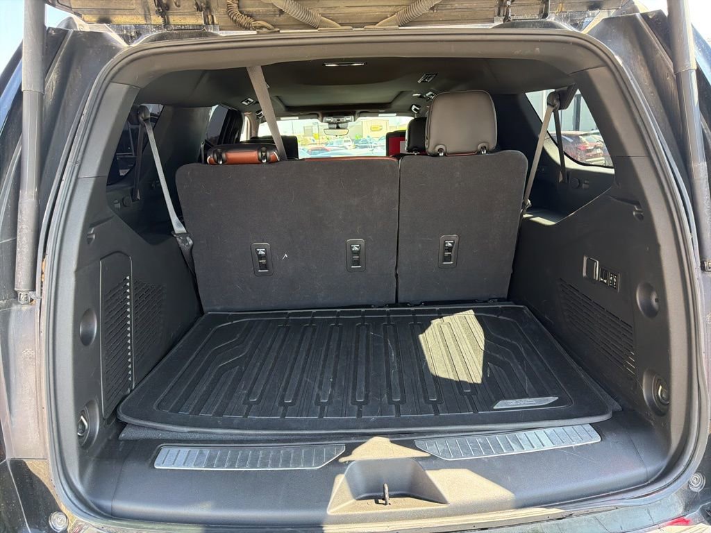 Used 2023 GMC Yukon XL Denali Ultimate image 25