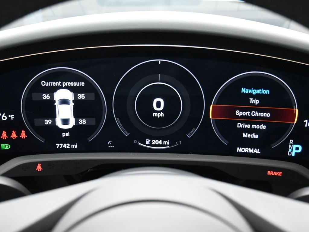 Used 2022 Porsche Taycan Turbo w/ Premium Package image 12