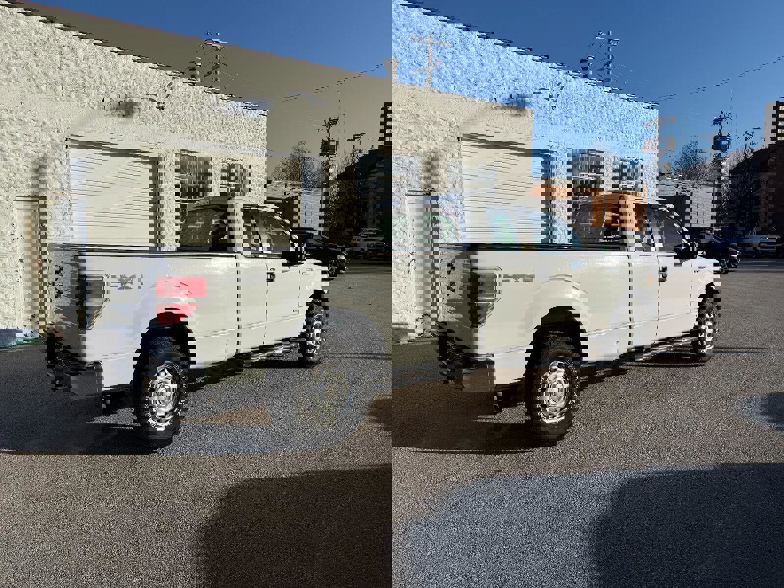 Used 2014 Ford F150 XL w/ Equipment Group 101A Mid image 4